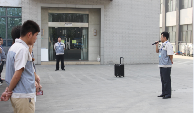 彩晶事业部起劲响应招呼，，，，，，，，召开全事业部“清静活动月”发动大会