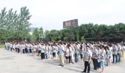 2015合肥mg不朽情缘彩晶事业部消防演练：“清静第一，，，，，，，，预防为主”